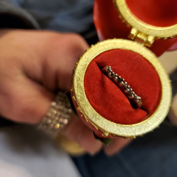 Set - Picture 4 of 8